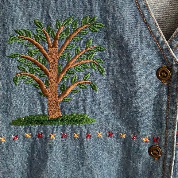 Noah’s Ark Denim Vest - Picture 5 of 6